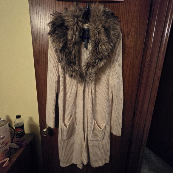 Lauren Ralph Lauren Cream Cardigan with Removeable Faux Fur Trim - Picture 1 of 3